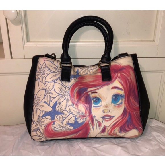 Send an offer :)! Disney Princess Ariel Purse ❤️ - Picture 2 of 4